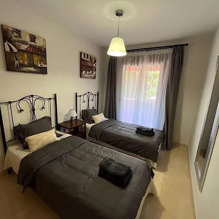 Apartment Salinas 3 Bedrooms *